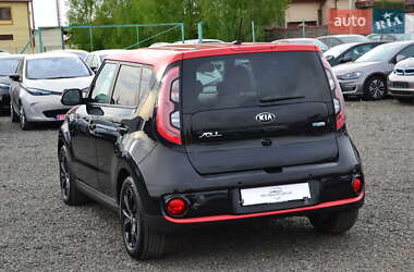Позашляховик / Кросовер Kia Soul 2015 в 