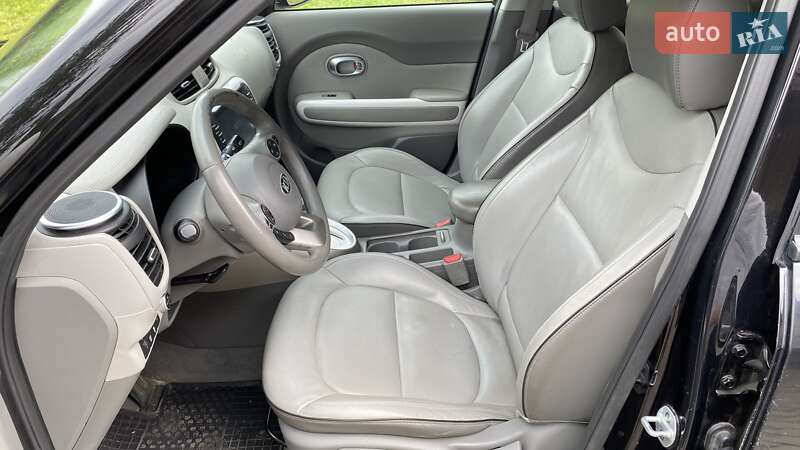 Внедорожник / Кроссовер Kia Soul 2016 в Киеве