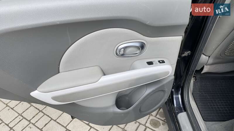 Внедорожник / Кроссовер Kia Soul 2016 в Киеве
