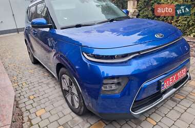 Позашляховик / Кросовер Kia Soul 2021 в 