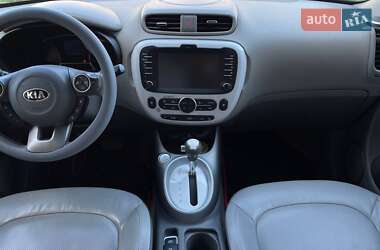 Внедорожник / Кроссовер Kia Soul 2015 в 