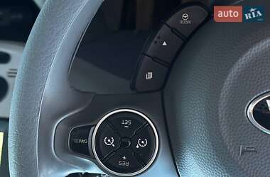 Внедорожник / Кроссовер Kia Soul 2015 в 