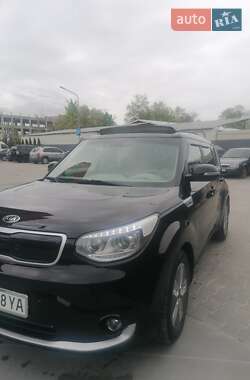 Внедорожник / Кроссовер Kia Soul 2017 в 