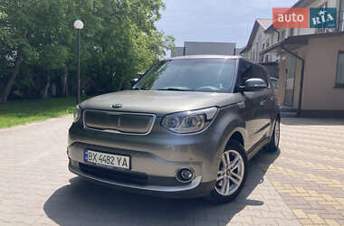 Позашляховик / Кросовер Kia Soul 2014 в Хмельницькому