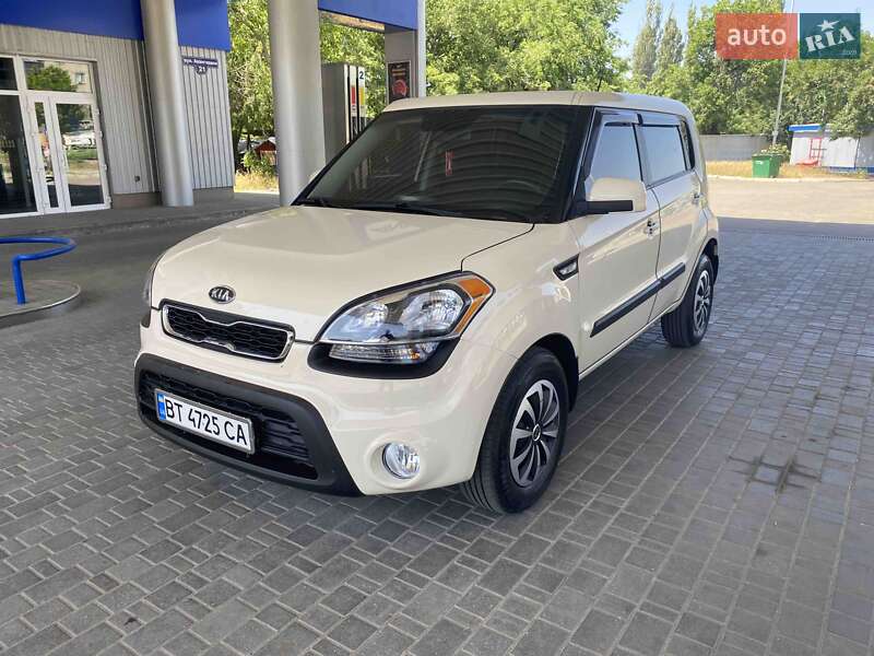 Внедорожник / Кроссовер Kia Soul 2012 в 