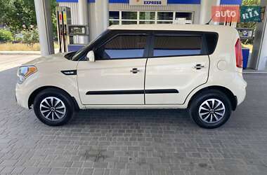Внедорожник / Кроссовер Kia Soul 2012 в 