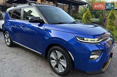 Внедорожник / Кроссовер Kia Soul 2020 в 