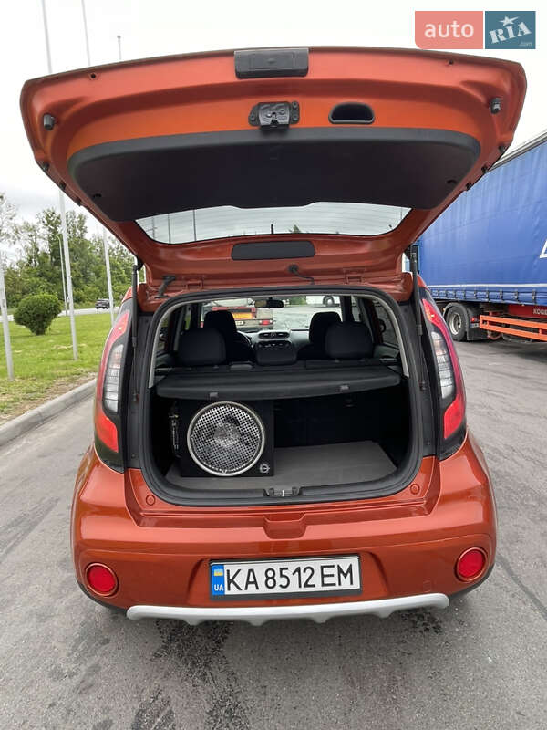 Внедорожник / Кроссовер Kia Soul 2017 в Ровно