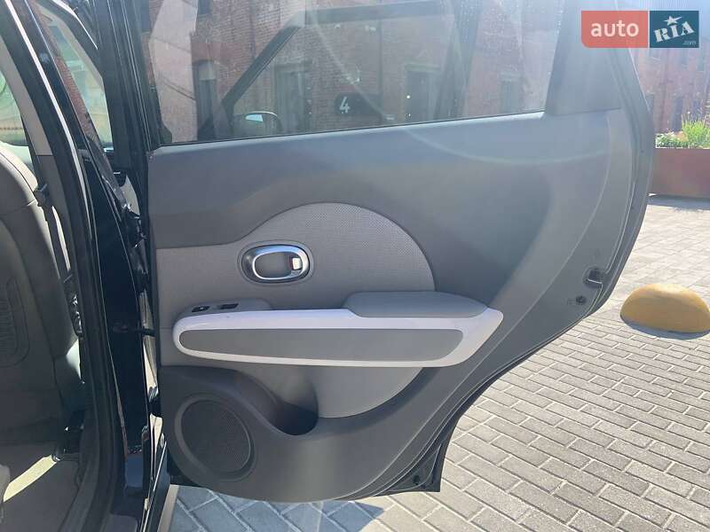 Внедорожник / Кроссовер Kia Soul 2015 в Львове фото 24 Внедорожник / Кроссовер Kia Soul 2015 в Львове