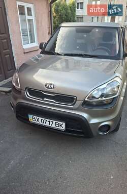 Внедорожник / Кроссовер Kia Soul 2013 в Хмельницком