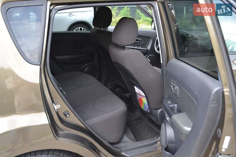 Позашляховик / Кросовер Kia Soul 2012 в Білій Церкві фото 9 Позашляховик / Кросовер Kia Soul 2012 в Білій Церкві
