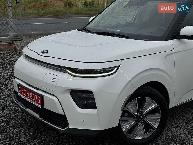 Позашляховик / Кросовер Kia Soul 2021 в Львові