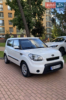 Позашляховик / Кросовер Kia Soul 2010 в Києві