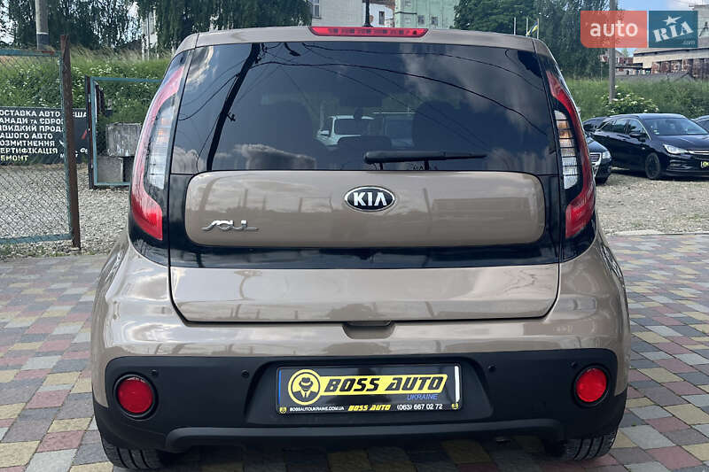 Внедорожник / Кроссовер Kia Soul 2015 в Стрые