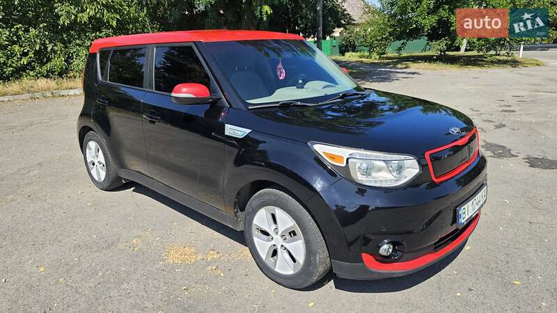 Позашляховик / Кросовер Kia Soul 2016 в Кременчуці