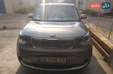 Позашляховик / Кросовер Kia Soul 2016 в Дніпрі