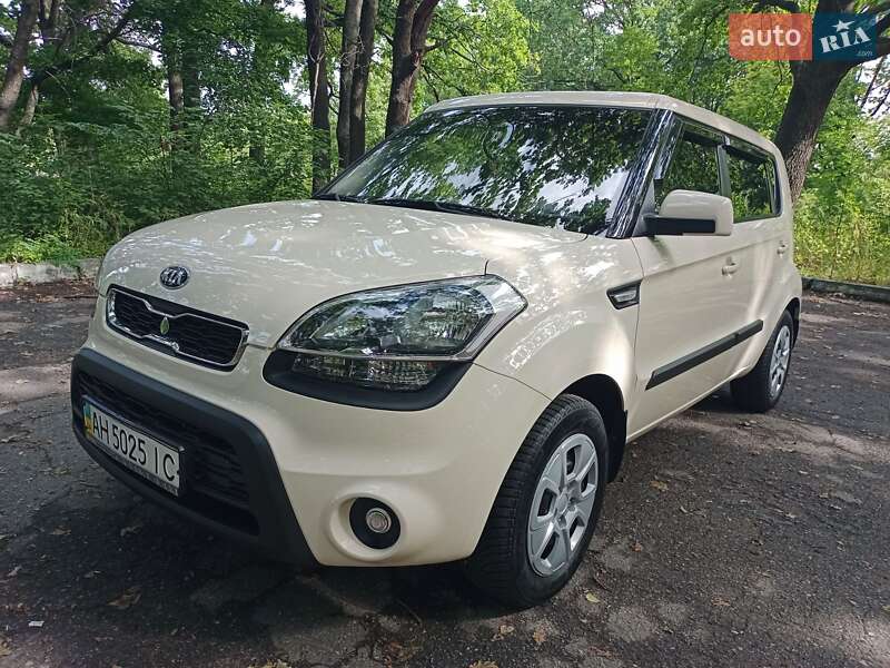 Внедорожник / Кроссовер Kia Soul 2012 в Полтаве