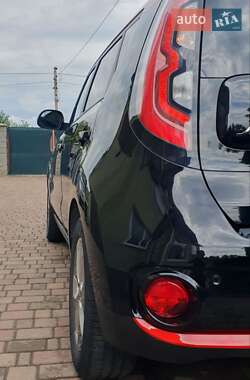 Внедорожник / Кроссовер Kia Soul 2018 в 