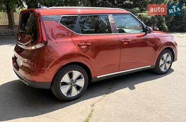 Внедорожник / Кроссовер Kia Soul 2020 в 