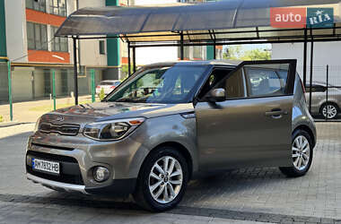 Внедорожник / Кроссовер Kia Soul 2017 в Житомире