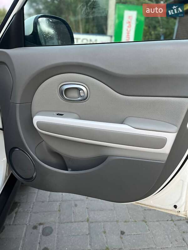 Внедорожник / Кроссовер Kia Soul 2015 в Ковеле