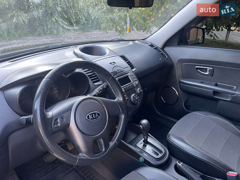 Позашляховик / Кросовер Kia Soul 2010 в Харкові фото 29 Позашляховик / Кросовер Kia Soul 2010 в Харкові