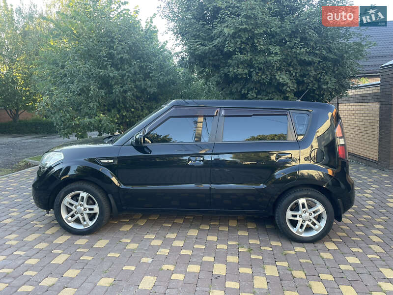 Позашляховик / Кросовер Kia Soul 2010 в Харкові фото 39 Позашляховик / Кросовер Kia Soul 2010 в Харкові