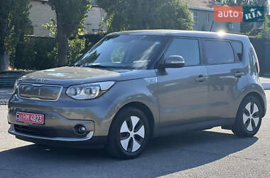 Внедорожник / Кроссовер Kia Soul 2016 в Запорожье