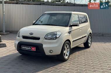 Позашляховик / Кросовер Kia Soul 2010 в Запоріжжі