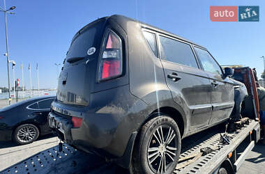 Позашляховик / Кросовер Kia Soul 2011 в Одесі