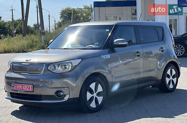 Позашляховик / Кросовер Kia Soul 2016 в Запоріжжі