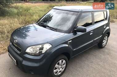 Позашляховик / Кросовер Kia Soul 2010 в Таращі