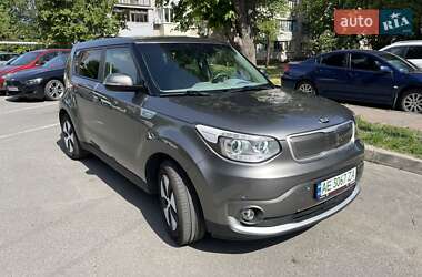 Позашляховик / Кросовер Kia Soul 2015 в Дніпрі