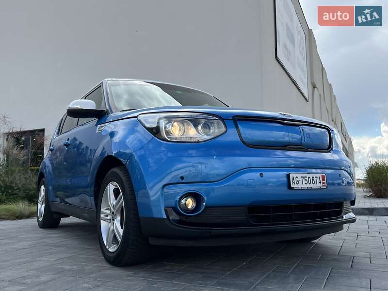 Внедорожник / Кроссовер Kia Soul 2015 в Луцке