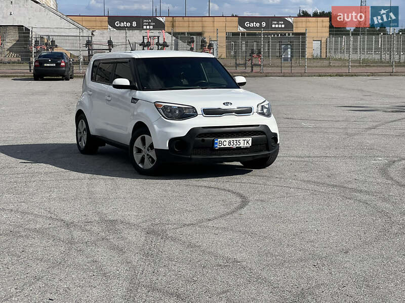 Позашляховик / Кросовер Kia Soul 2016 в Львові