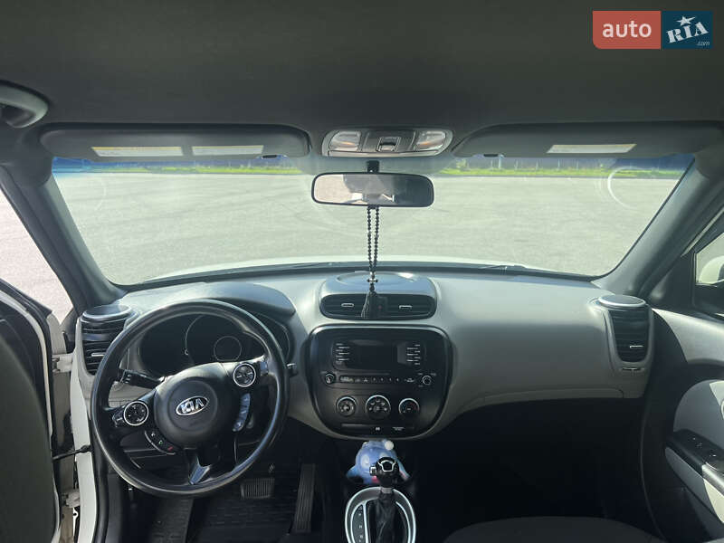 Позашляховик / Кросовер Kia Soul 2016 в Львові
