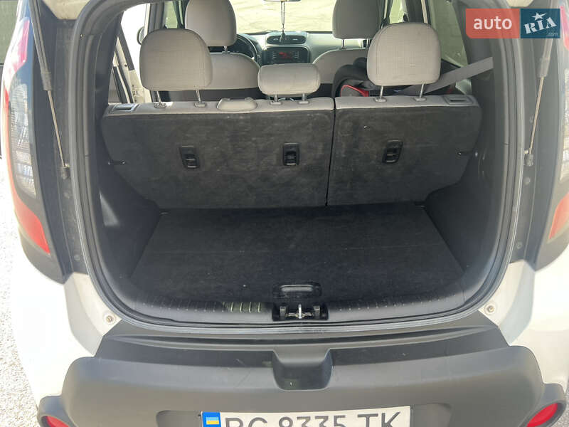 Позашляховик / Кросовер Kia Soul 2016 в Львові