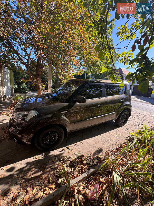 Позашляховик / Кросовер Kia Soul 2011 в Одесі