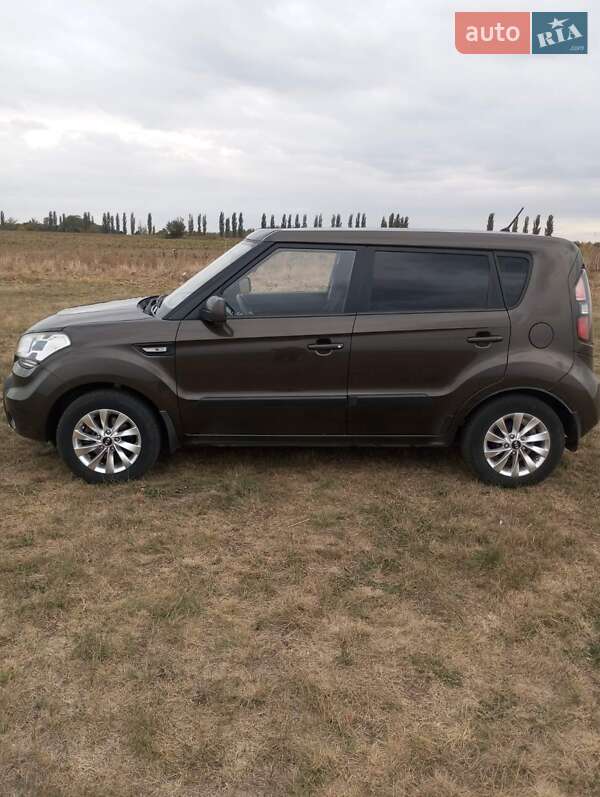 Позашляховик / Кросовер Kia Soul 2011 в Голованівську фото 10 Позашляховик / Кросовер Kia Soul 2011 в Голованівську