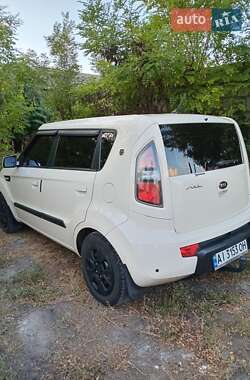Внедорожник / Кроссовер Kia Soul 2010 в Веселинове