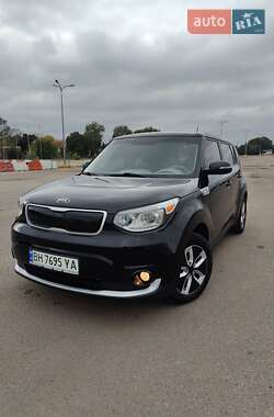 Позашляховик / Кросовер Kia Soul 2016 в Одесі