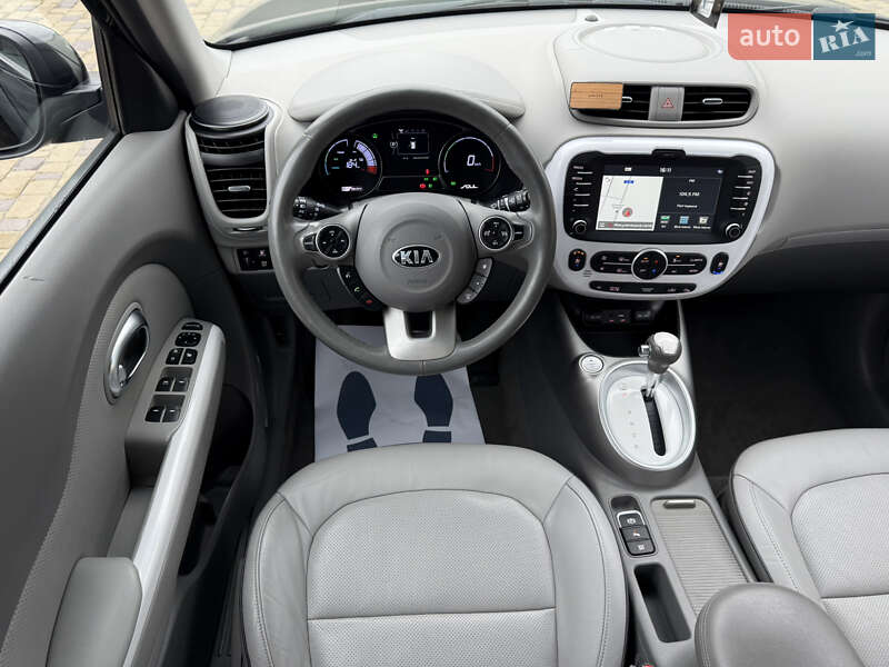 Позашляховик / Кросовер Kia Soul 2018 в Тернополі