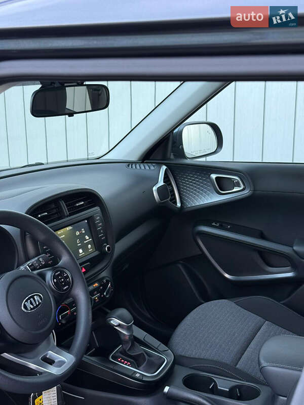 Внедорожник / Кроссовер Kia Soul 2020 в Черновцах