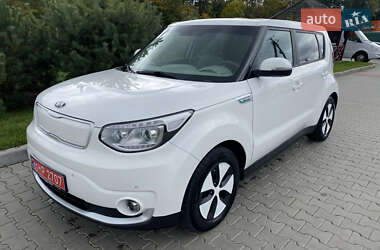 Внедорожник / Кроссовер Kia Soul 2016 в Луцке