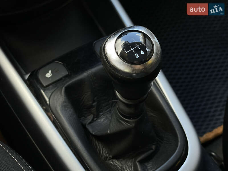 Позашляховик / Кросовер Kia Soul 2012 в Одесі