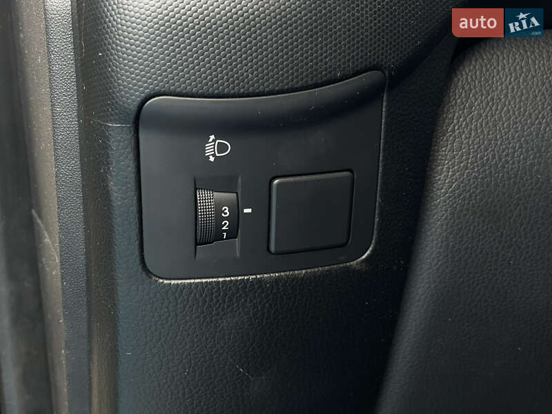 Позашляховик / Кросовер Kia Soul 2012 в Одесі