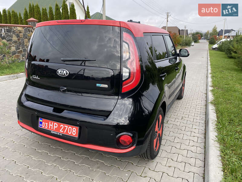 Внедорожник / Кроссовер Kia Soul 2016 в Луцке