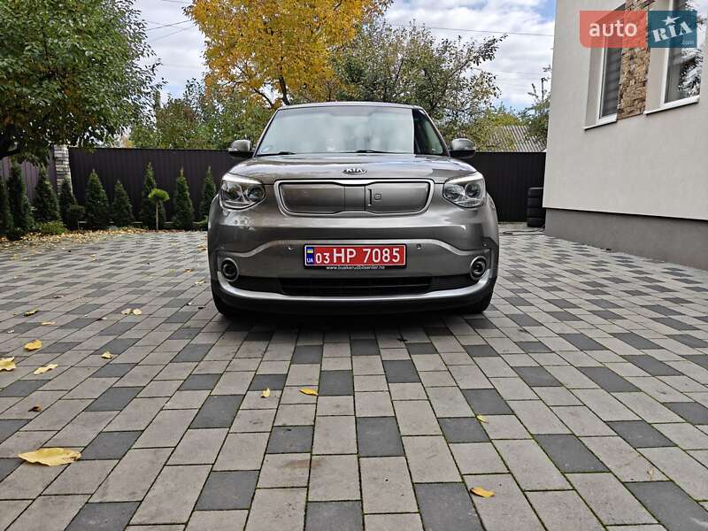 Внедорожник / Кроссовер Kia Soul 2015 в Ивано-Франковске