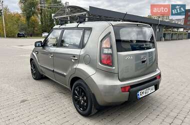 Внедорожник / Кроссовер Kia Soul 2011 в 