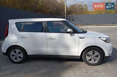 Внедорожник / Кроссовер Kia Soul 2015 в 